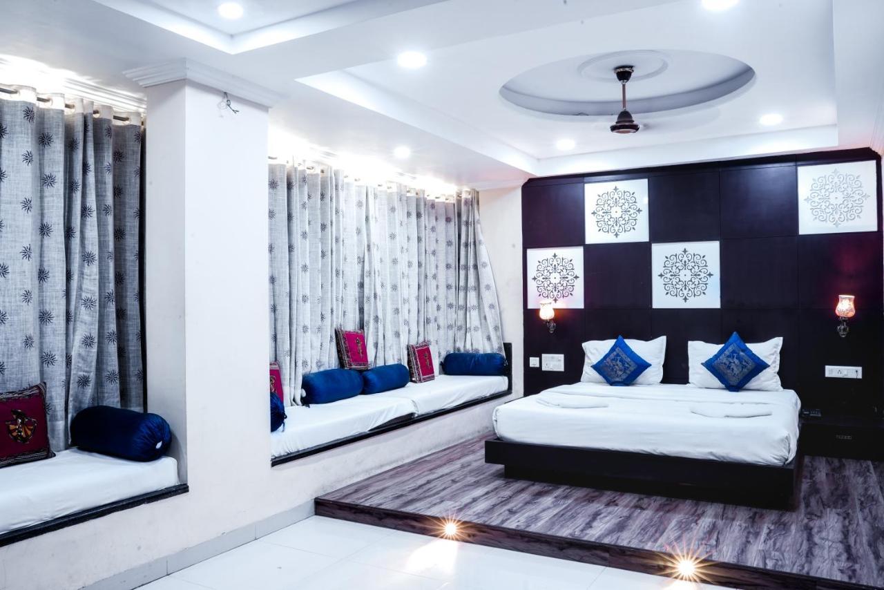 Hide-In Udaipur - A Lake View Boutique Hotel Esterno foto