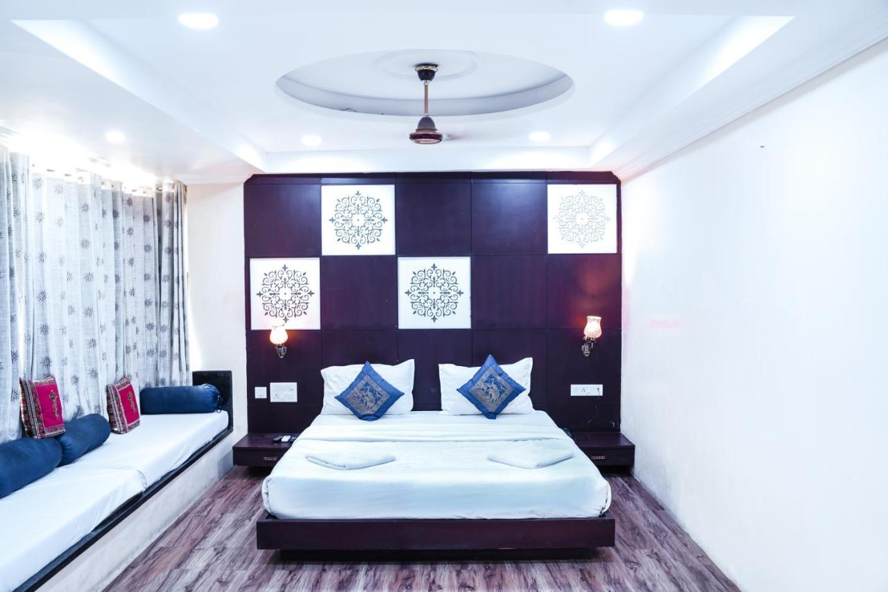Hide-In Udaipur - A Lake View Boutique Hotel Esterno foto