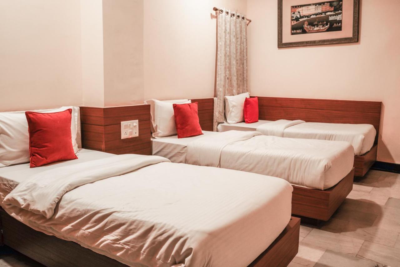 Hide-In Udaipur - A Lake View Boutique Hotel Esterno foto
