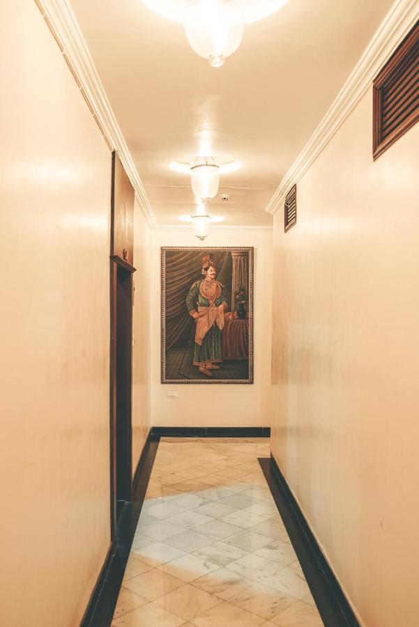 Hide-In Udaipur - A Lake View Boutique Hotel Esterno foto